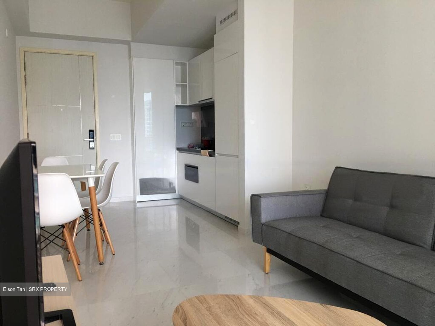 Lincoln Suites (D11), Condominium #461077021